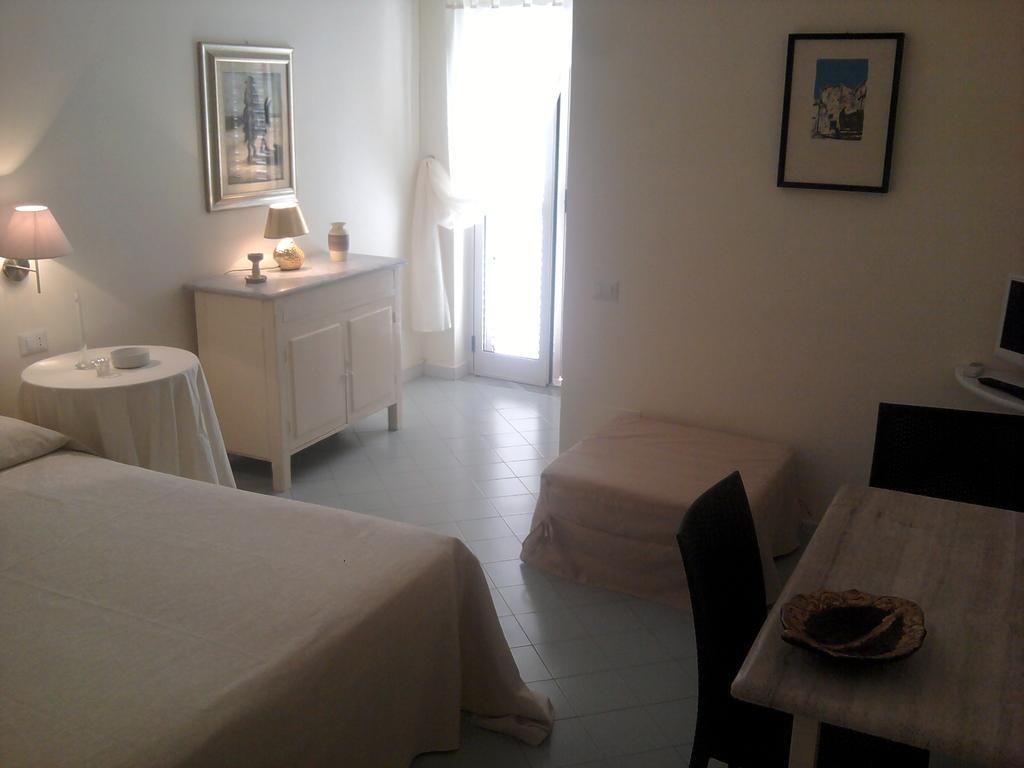 Proserpina Tropea Oda fotoğraf